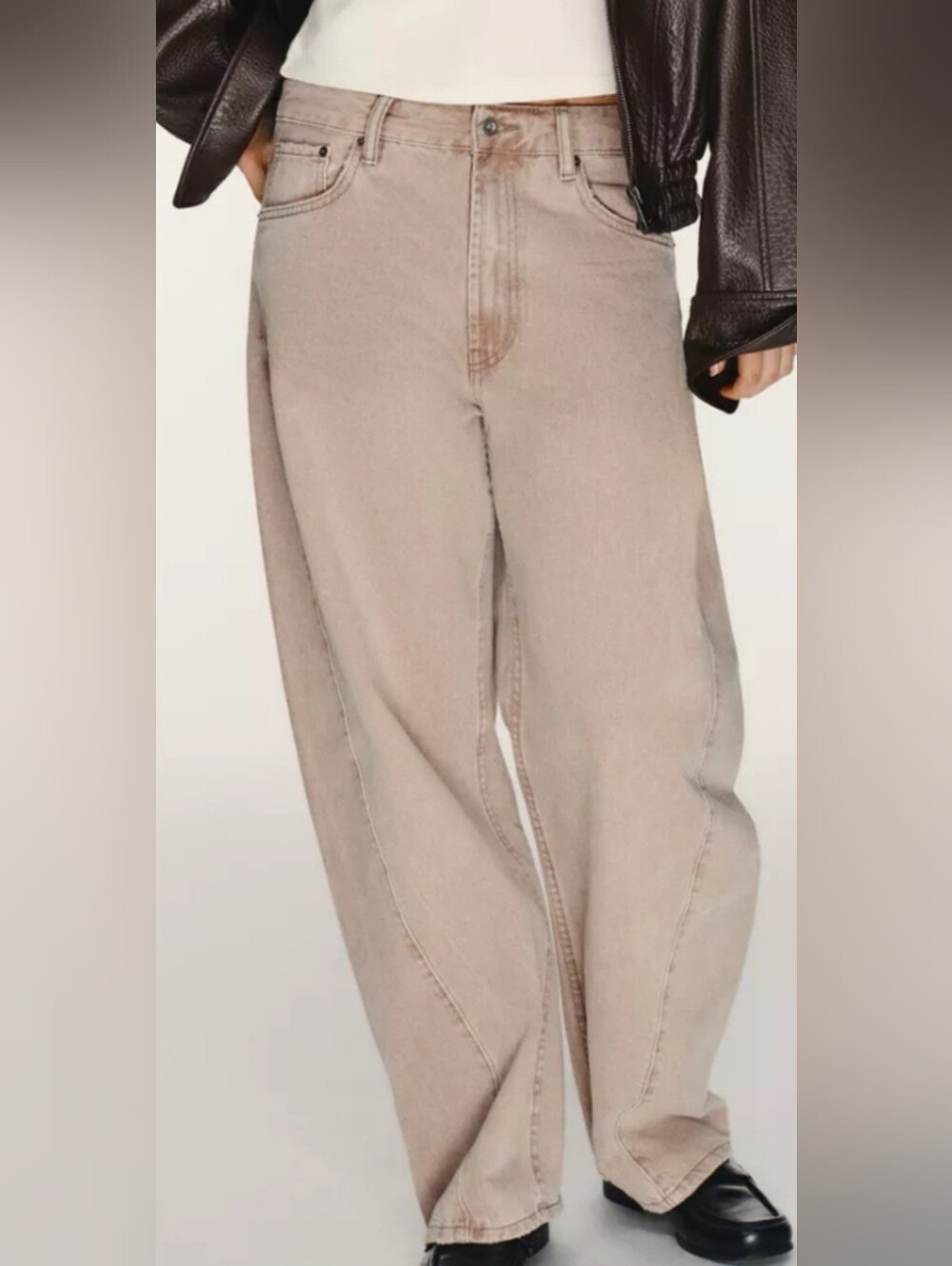 Zara Women Mid Rise BAGGY BALLOON Jeans Color Faded Pink Size 29 30 31